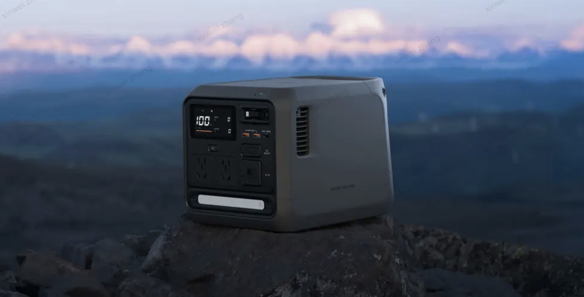 The Auro 2000 Elite on a mountainside